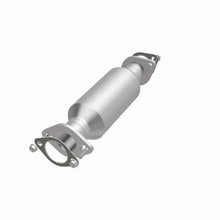 Load image into Gallery viewer, MagnaFlow Exhaust Products 5671332 California CARB Direct-Fit Catalytic Converter for Select Hyundai Elantra, Kia Spectra, Kia Spectra5