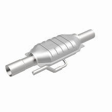 Load image into Gallery viewer, MagnaFlow Exhaust Products 95220 HM Grade Direct-Fit Catalytic Converter for Select Dodge Ram 2500, Dodge Ram