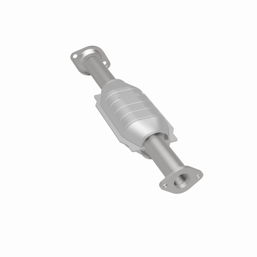 MagnaFlow Exhaust Products 49570 OEM Grade Direct-Fit Catalytic Converter for Select Mitsubishi Montero Sport