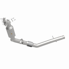 Load image into Gallery viewer, MagnaFlow Exhaust Products 21-958 OEM Grade Direct-Fit Catalytic Converter for Select Jeep Wrangler