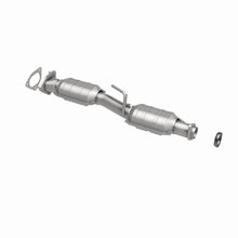 Load image into Gallery viewer, MagnaFlow Exhaust Products 447234 California CARB Direct-Fit Catalytic Converter for Select Ford Explorer