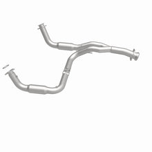 Load image into Gallery viewer, MagnaFlow Exhaust Products 5451644 California CARB Direct-Fit Catalytic Converter for Select Chevrolet Silverado HD, Chevrolet Silverado HD, GMC Sierra HD, GMC Sierra HD