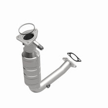 Load image into Gallery viewer, MagnaFlow Exhaust Products 25201 HM Grade Direct-Fit Catalytic Converter for Select Ford Focus