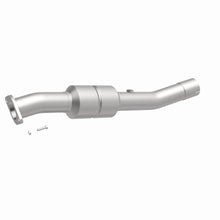 Load image into Gallery viewer, MagnaFlow Exhaust Products 49642 OEM Grade Direct-Fit Catalytic Converter for Select Chevrolet Silverado HD, Chevrolet Suburban 2500, GMC Sierra HD, GMC Yukon XL