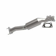 Load image into Gallery viewer, MagnaFlow Exhaust Products 5582610 California CARB Direct-Fit Catalytic Converter for Select Chevrolet Colorado, GMC Canyon