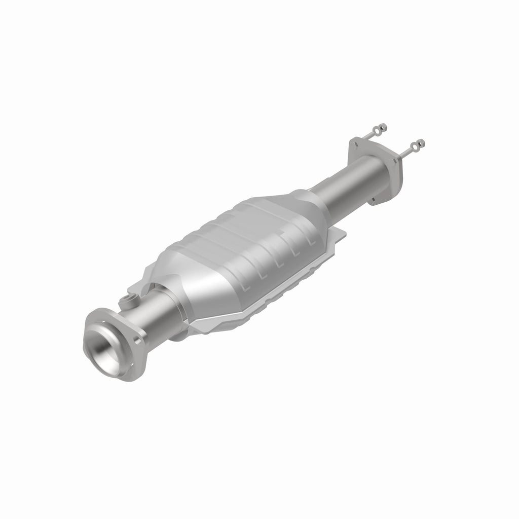 MagnaFlow Exhaust Products 23297 HM Grade Direct-Fit Catalytic Converter for Select Jeep Wrangler