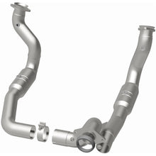 Load image into Gallery viewer, MagnaFlow Exhaust Products 52297 OEM Grade Direct-Fit Catalytic Converter for Select Ford F-250 Super Duty, Ford F-350 Super Duty