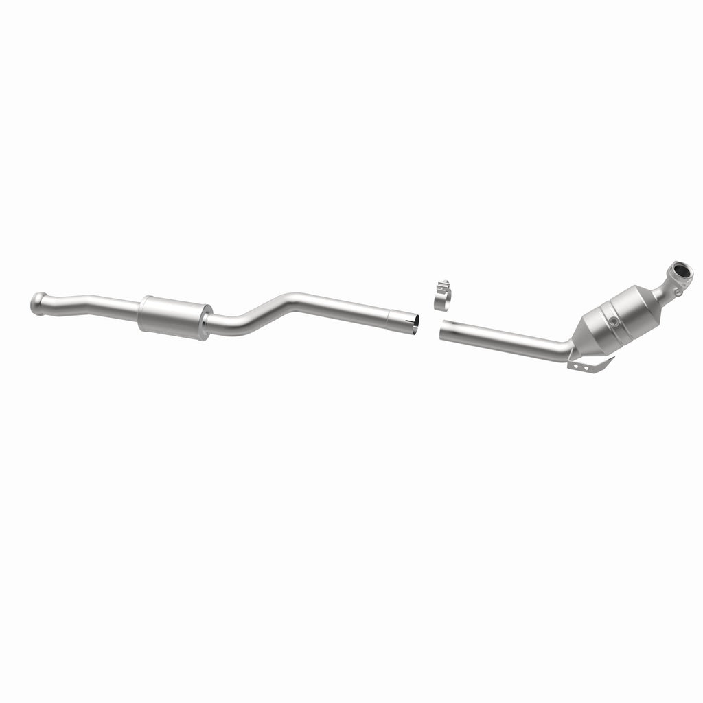MagnaFlow Exhaust Products 51922 OEM Grade Direct-Fit Catalytic Converter for Select Mercedes-Benz C300, Mercedes-Benz C350