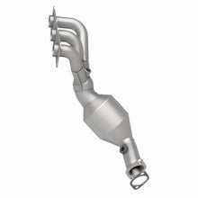Load image into Gallery viewer, MagnaFlow Exhaust Products 50441 HM Grade Manifold Catalytic Converter for Select BMW 525i, BMW 525xi, BMW 530i, BMW 530xi