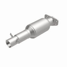 Load image into Gallery viewer, MagnaFlow Exhaust Products 3391486 California CARB Direct-Fit Catalytic Converter for Select Chevrolet S10, Chevrolet S10 Blazer, GMC Jimmy, GMC S15, GMC S15 Jimmy, GMC Sonoma, GMC Syclone, GMC Typhoon, Oldsmobile Bravada