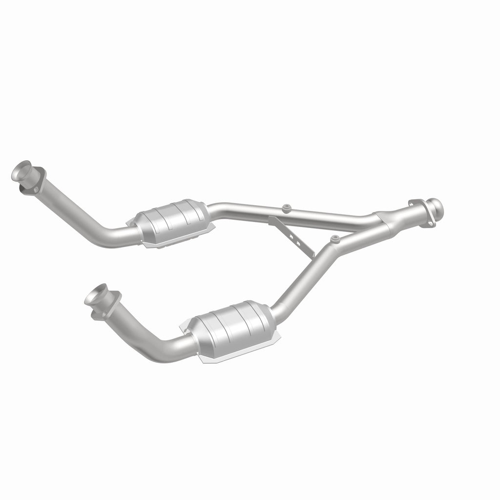 MagnaFlow Exhaust Products 23340 Standard Grade Direct-Fit Catalytic Converter for Select Ford Mustang