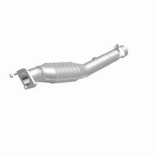 Load image into Gallery viewer, MagnaFlow Exhaust Products 24148 HM Grade Direct-Fit Catalytic Converter for Select Chevrolet Silverado HD, Chevrolet Silverado HD Classic, Chevrolet Silverado 2500, Chevrolet Suburban 2500, GMC Sierra HD, GMC Sierra HD Classic, GMC Sierra 2500, GMC