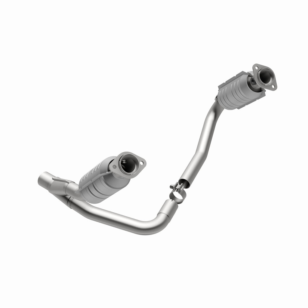 MagnaFlow Exhaust Products 24397 HM Grade Direct-Fit Catalytic Converter for Select Dodge Dakota, Mitsubishi Raider