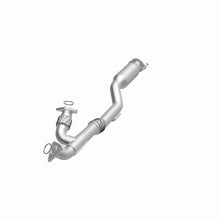 Load image into Gallery viewer, MagnaFlow Exhaust Products 5592852 California CARB Direct-Fit Catalytic Converter for Select Nissan Murano