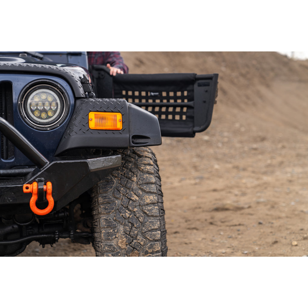 97-06-Jeep-Wrangler-Trail-Armor-Front-Corners---Black