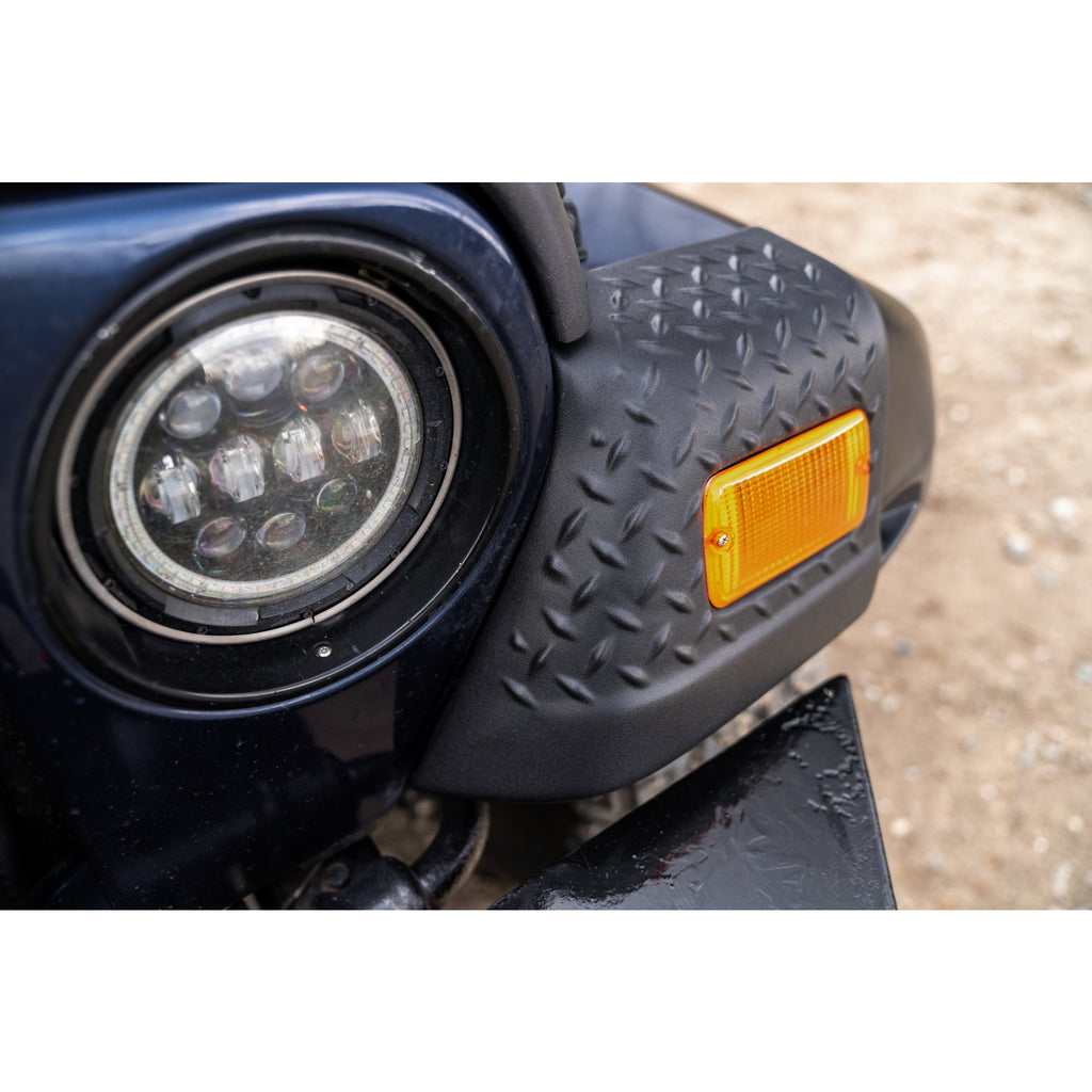 97-06-Jeep-Wrangler-Trail-Armor-Front-Corners---Black