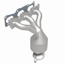 Load image into Gallery viewer, MagnaFlow Exhaust Products 51057 OEM Grade Manifold Catalytic Converter for Select Hyundai Azera, Hyundai Sonata, Kia Amanti