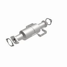 Load image into Gallery viewer, MagnaFlow Exhaust Products 4481243 California CARB Direct-Fit Catalytic Converter for Select Eagle Talon, Mitsubishi Eclipse
