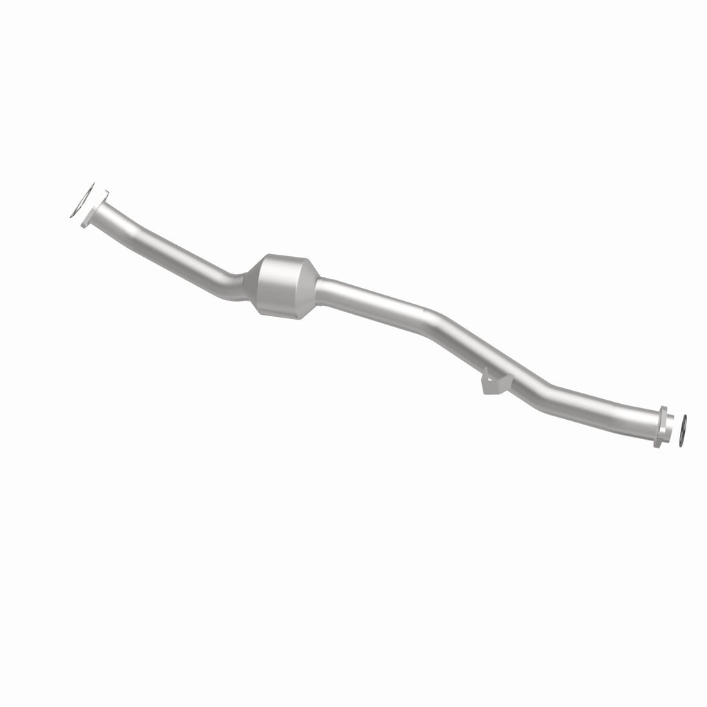 MagnaFlow Exhaust Products 21-277 OEM Grade Direct-Fit Catalytic Converter for Select Subaru Forester, Subaru Impreza