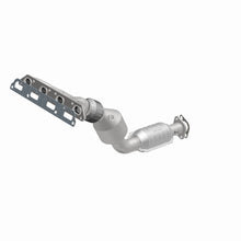 Load image into Gallery viewer, MagnaFlow Exhaust Products 49351 OEM Grade Manifold Catalytic Converter for Select Mini Cooper