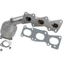 Load image into Gallery viewer, MagnaFlow Exhaust Products 52310 OEM Grade Manifold Catalytic Converter for Select Kia Sorento