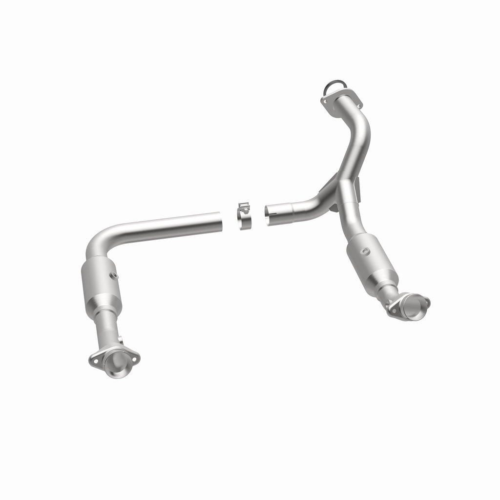 MagnaFlow Exhaust Products 49672 OEM Grade Direct-Fit Catalytic Converter for Select Ford Explorer, Ford Explorer Sport Trac, Mercury Mountaineer