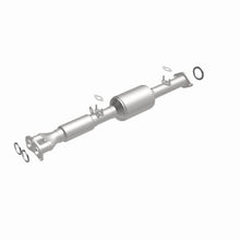 Load image into Gallery viewer, MagnaFlow Exhaust Products 3391896 California CARB Direct-Fit Catalytic Converter for Select Toyota Previa