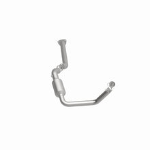 Load image into Gallery viewer, MagnaFlow Exhaust Products 4451415 California CARB Direct-Fit Catalytic Converter for Select Chevrolet Express 1500, Chevrolet Express 2500, Chevrolet Express 3500, Chevrolet G30, GMC G3500, GMC Savana 1500, GMC Savana 2500, GMC Savana