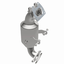 Load image into Gallery viewer, MagnaFlow Exhaust Products 22-192 OEM Grade Manifold Catalytic Converter for Select Ram ProMaster 1500, Ram ProMaster 2500, Ram ProMaster