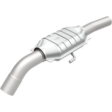 Load image into Gallery viewer, MagnaFlow Exhaust Products 3391290 California CARB Direct-Fit Catalytic Converter for Select Dodge B150, Dodge B250, Dodge B350