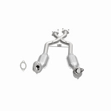 Load image into Gallery viewer, MagnaFlow Exhaust Products 441112 California CARB Direct-Fit Catalytic Converter for Select Ford Mustang