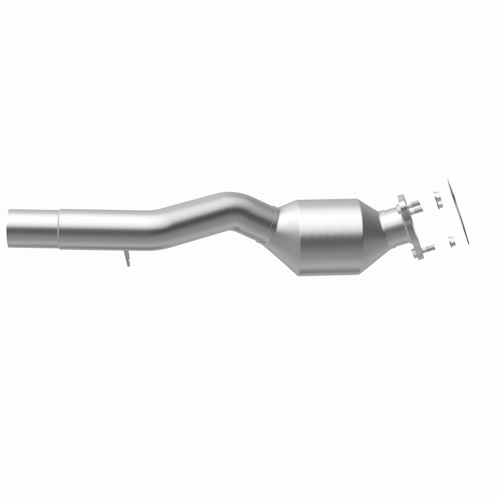 MagnaFlow Exhaust Products 21-597 OEM Grade Direct-Fit Catalytic Converter for Select Porsche Cayenne