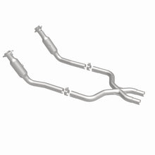 Load image into Gallery viewer, MagnaFlow Exhaust Products 5561977 California CARB Direct-Fit Catalytic Converter for Select Ford Mustang