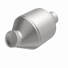 Load image into Gallery viewer, MagnaFlow Exhaust Products 51774 OEM Grade Universal Catalytic Converter for Select Honda HR-V, Jeep Grand Cherokee, Jeep Wrangler