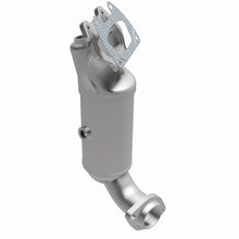 Load image into Gallery viewer, MagnaFlow Exhaust Products 5551120 California CARB Manifold Catalytic Converter for Select Chrysler Town &amp; Country, Dodge Grand Caravan, Dodge Journey, Ram C/V, Volkswagen Routan