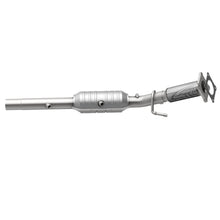 Load image into Gallery viewer, MagnaFlow Exhaust Products 24333 HM Grade Direct-Fit Catalytic Converter for Select Volkswagen Beetle