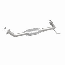 Load image into Gallery viewer, MagnaFlow Exhaust Products 93398 HM Grade Direct-Fit Catalytic Converter for Select Toyota Tundra