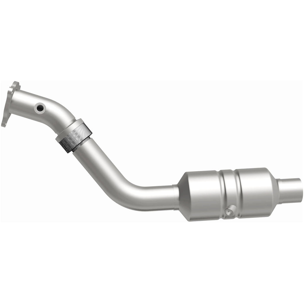 MagnaFlow Exhaust Products 49526 OEM Grade Direct-Fit Catalytic Converter for Select Chrysler Pacifica