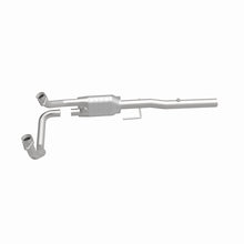 Load image into Gallery viewer, MagnaFlow Exhaust Products 3391285 California CARB Direct-Fit Catalytic Converter for Select Dodge Ram 1500, Dodge Ram
