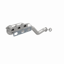 Load image into Gallery viewer, MagnaFlow Exhaust Products 452465 California CARB Manifold Catalytic Converter for Select BMW 528i