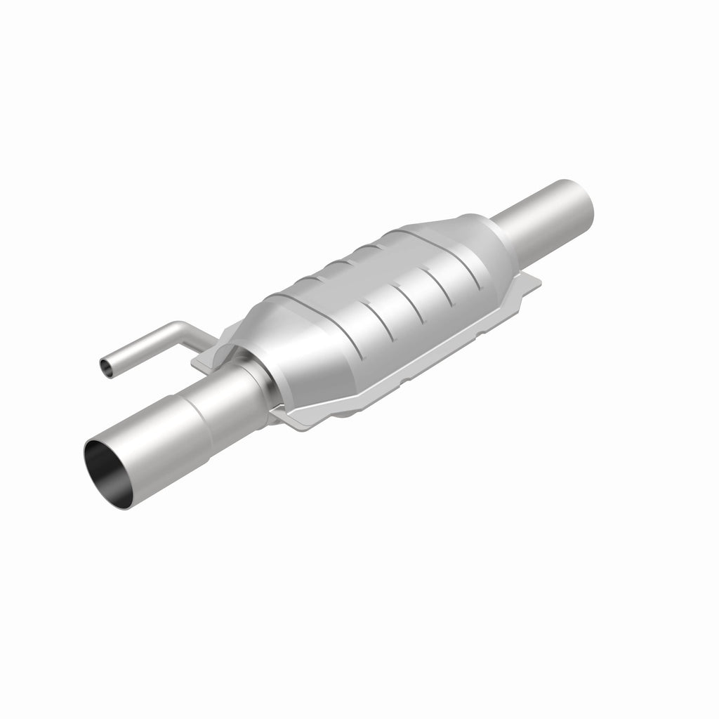 MagnaFlow Exhaust Products 95221 HM Grade Direct-Fit Catalytic Converter for Select Dodge Ram 2500, Dodge Ram