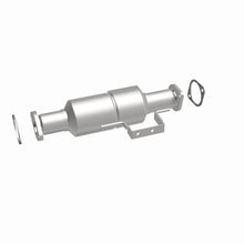Load image into Gallery viewer, MagnaFlow Exhaust Products 4481243 California CARB Direct-Fit Catalytic Converter for Select Eagle Talon, Mitsubishi Eclipse