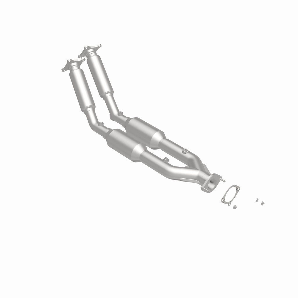 MagnaFlow Exhaust Products 4481156 California CARB Direct-Fit Catalytic Converter for Select Volvo S80