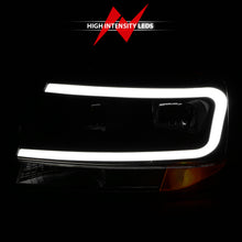 Load image into Gallery viewer, 99-04-Jeep-Grand-Cherokee-Crystal-Headlights---W-Light-Bar-Black-Housing