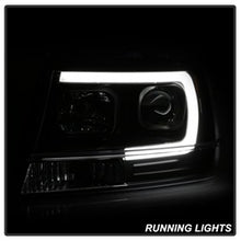 Load image into Gallery viewer, 99-04-Jeep-Grand-Cherokee-Projector-Headlights---Light-Bar-Drl-Led---Black