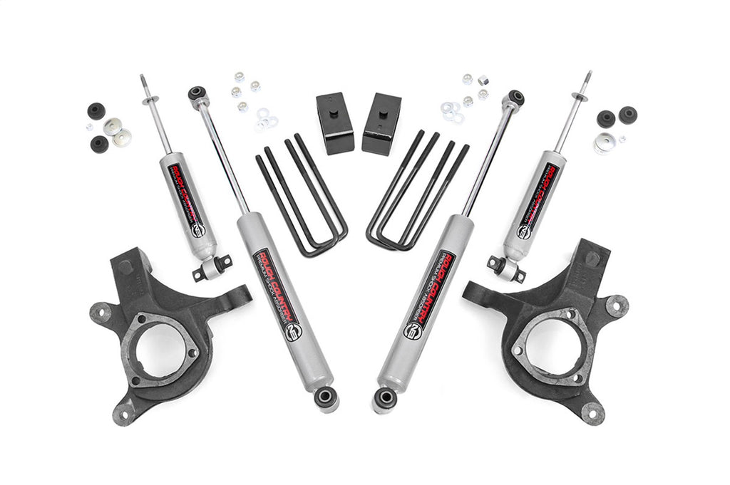 Rough Country 232N2 Suspension Lift Kit w/Shocks for Select Chevrolet Silverado 1500, Chevrolet Silverado Classic, GMC Sierra 1500, GMC Sierra Classic