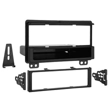 Load image into Gallery viewer, Metra Electronics 99-5026 TURBOKits; Radio Installation Kit for Select Ford Expedition, Ford Explorer, Ford Explorer Sport, Ford Explorer Sport Trac, Ford Mustang, Lincoln Aviator, Lincoln Navigator, Mercury Mountaineer