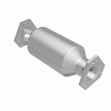 Load image into Gallery viewer, MagnaFlow Exhaust Products 22918 Standard Grade Direct-Fit Catalytic Converter for Select Audi 100 Series, Audi 4000, Audi 5000, Audi 80, Audi 90, Audi Coupe, Audi Fox, Audi Quattro, Porsche 924, Volkswagen Beetle, Volkswagen Cabriolet, Volkswagen