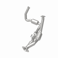 Load image into Gallery viewer, MagnaFlow Exhaust Products 49709 OEM Grade Direct-Fit Catalytic Converter for Select Jeep Commander, Jeep Grand Cherokee