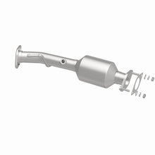 Load image into Gallery viewer, MagnaFlow Exhaust Products 557690 California CARB Direct-Fit Catalytic Converter for Select Nissan NV200